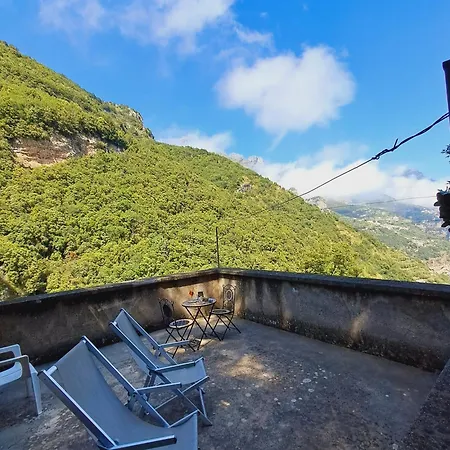 Rifugio Capo D,acqua Homestay *